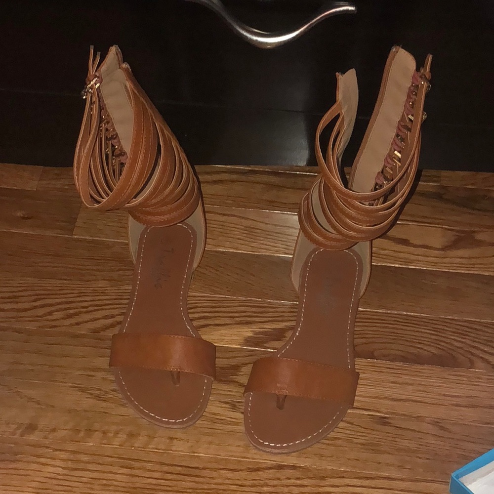 Traffic sandals